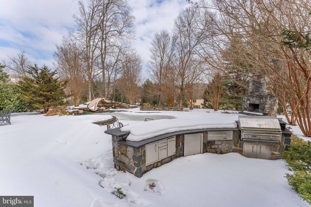 50 CARNOUSTIE WAY, Media, PA 19063