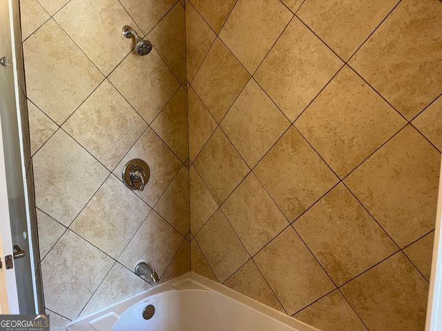 233 George Coggin Road, Newnan, GA 30265