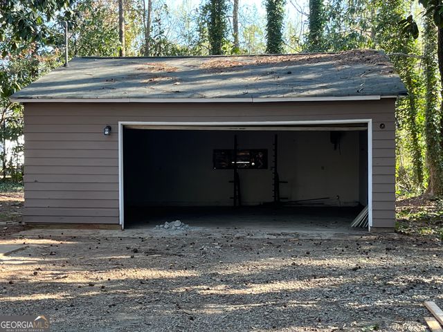 233 George Coggin Road, Newnan, GA 30265