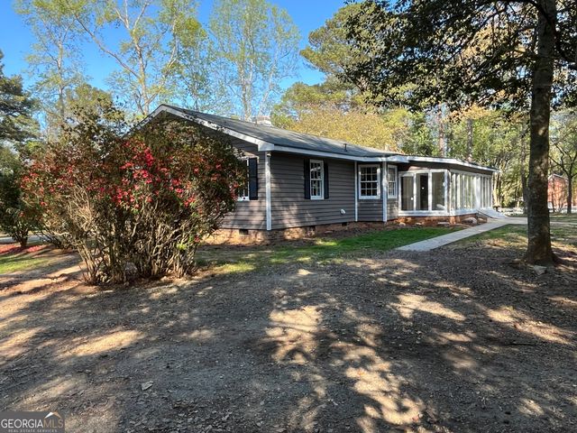 233 George Coggin Road, Newnan, GA 30265