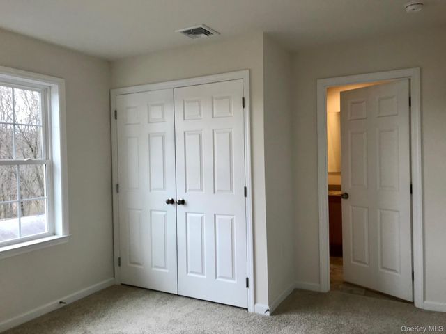 1004 N Division Street B, Peekskill, NY 10566