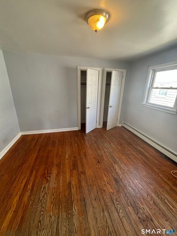 76 Birdsey Street 2L, Bridgeport, CT 06610