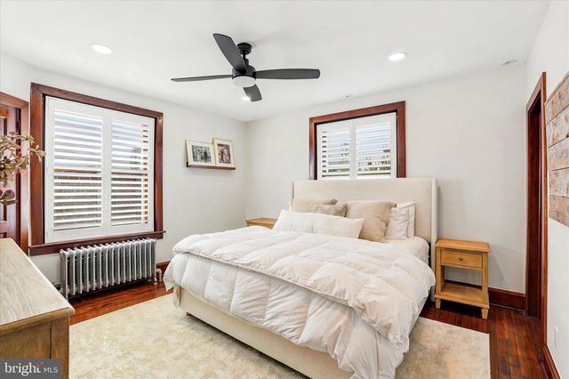 251 3RD AVE, Phoenixville, PA 19460