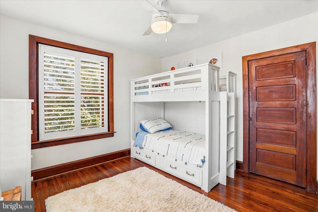 251 3RD AVE, Phoenixville, PA 19460