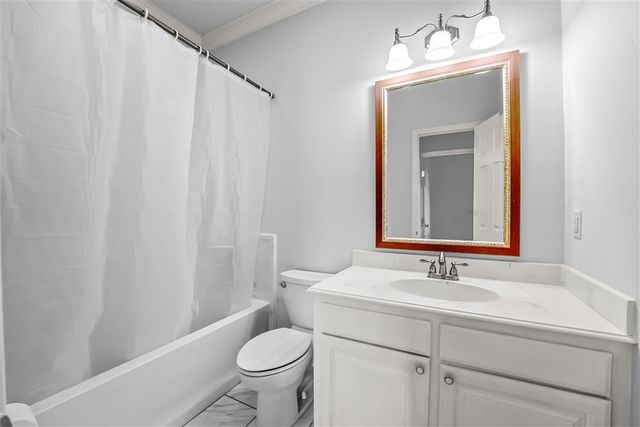 128 N Doc Ln Lane, Dequincy, LA 70633