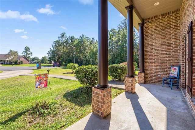 128 N Doc Ln Lane, Dequincy, LA 70633