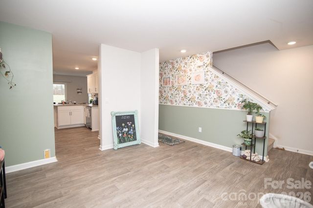 109 Bunting Drive, Lexington, NC 27295