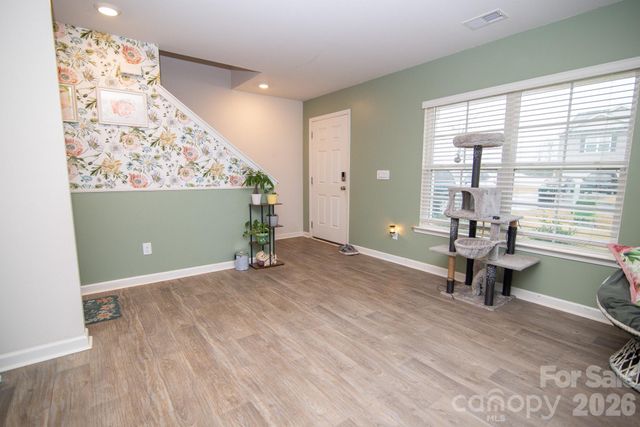 109 Bunting Drive, Lexington, NC 27295