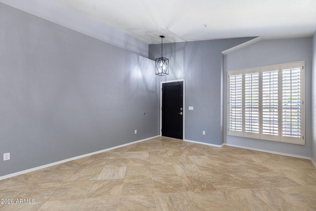9627 E SHEENA Drive, Scottsdale, AZ 85260 — photo 4