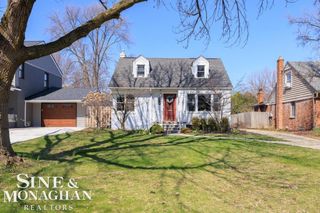 318 Kerby Rd Road, Grosse Pointe Farms, MI 48236