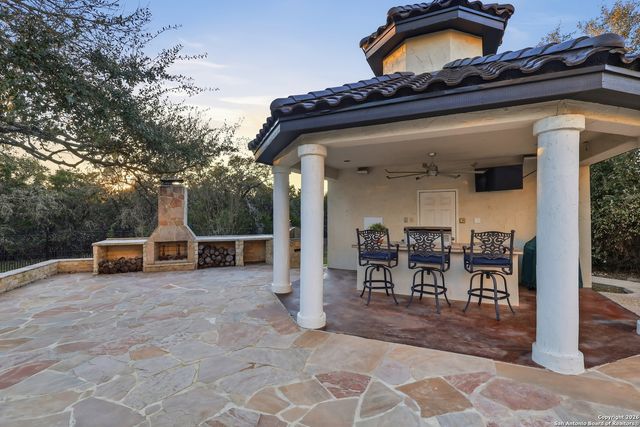 2435 Winding View, San Antonio, TX 78260