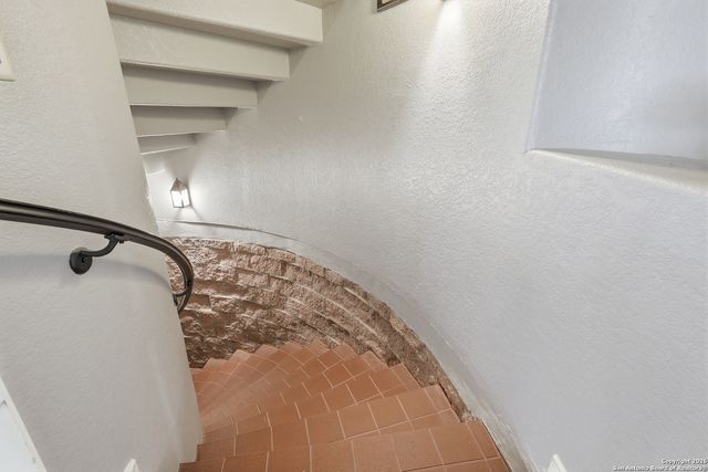 2435 Winding View, San Antonio, TX 78260