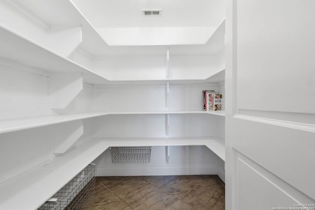 2435 Winding View, San Antonio, TX 78260