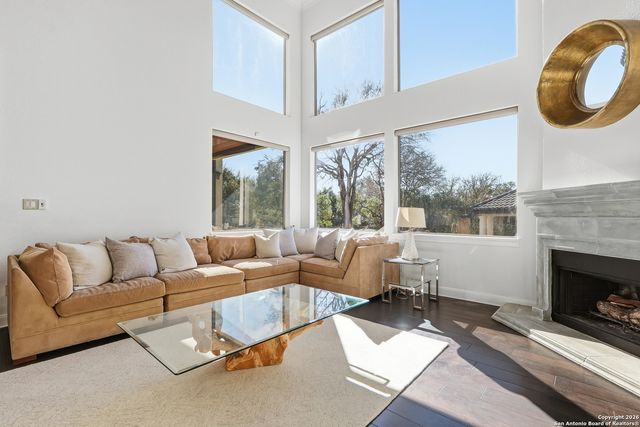 2435 Winding View, San Antonio, TX 78260