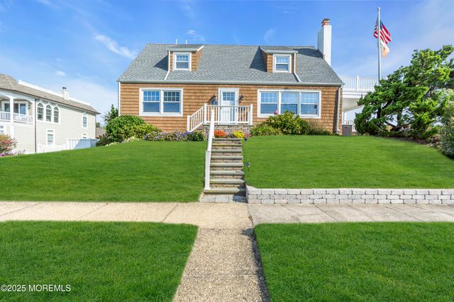 411 Ocean Avenue, Sea Girt, NJ 08750