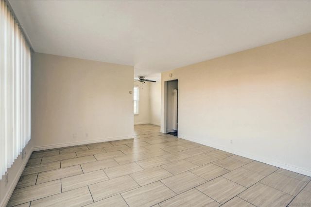 4712 W W Point Loma Blvd 4, San Diego, CA 92107