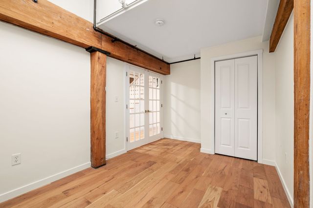 240 Jackson St 308, Lowell, MA 01852