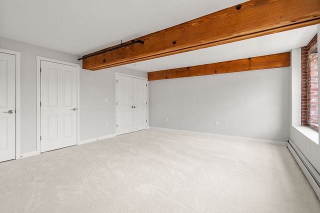 240 Jackson St 308, Lowell, MA 01852
