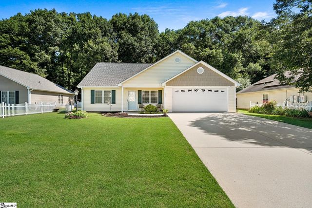 226 Ashwood Lane, Anderson, SC 29625