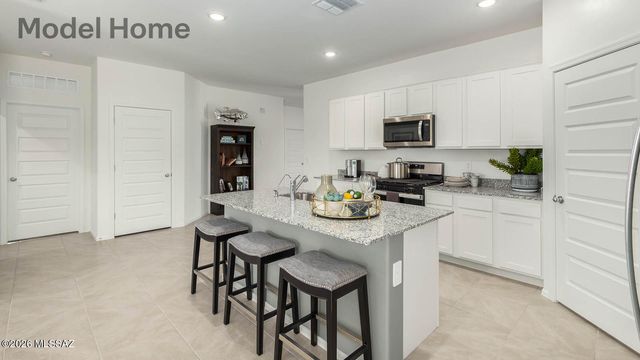9997 N Cascalote Lane, Marana, AZ 85653
