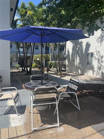 1000 SE 15th Street 205, Fort Lauderdale, FL 33316