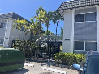1000 SE 15th Street 205, Fort Lauderdale, FL 33316