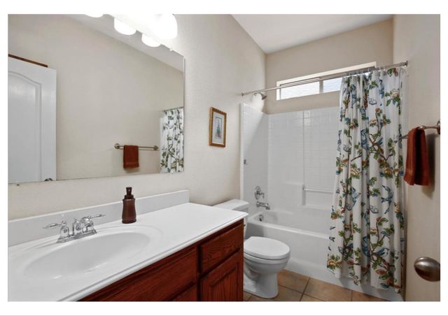 6939 Chackbay Lane, Dallas, TX 75227