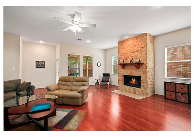 6939 Chackbay Lane, Dallas, TX 75227