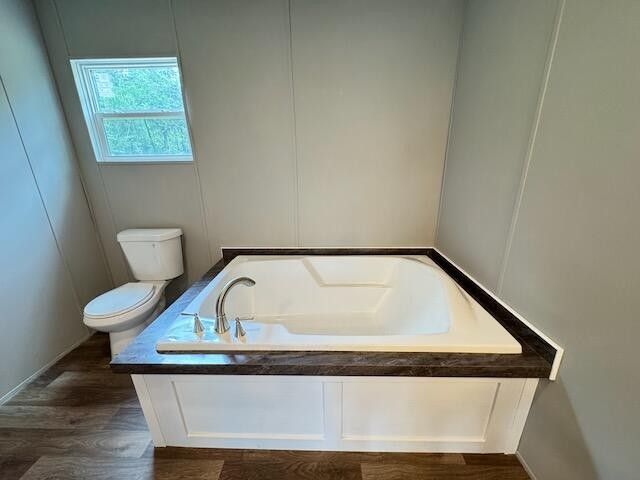 736 Old Cemetery Road, Madisonville, TN 37354