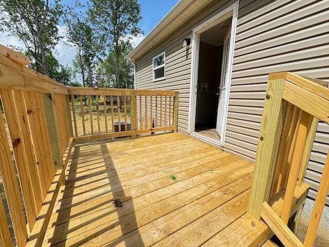 736 Old Cemetery Road, Madisonville, TN 37354