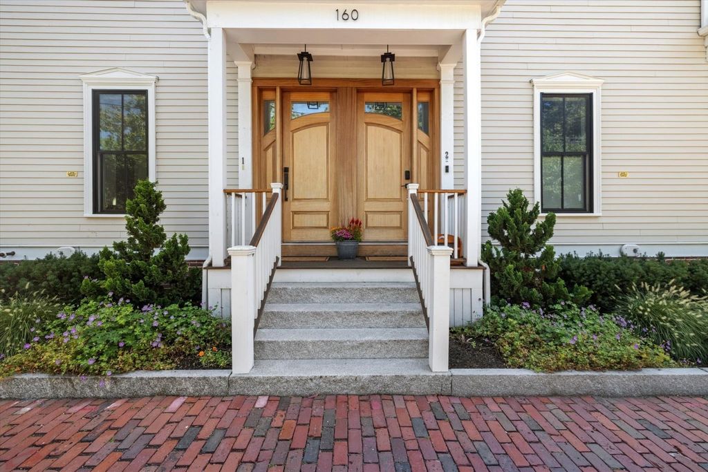 160 Norfolk Street 1, Cambridge, MA 02139