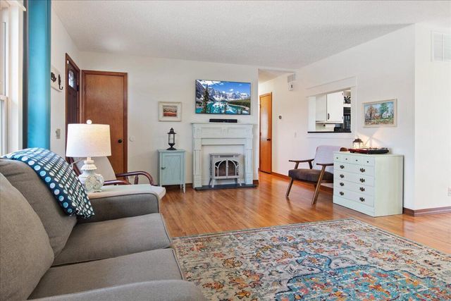 856 Hog Creek Road, Ozark, MO 65721