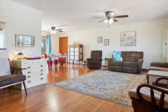 856 Hog Creek Road, Ozark, MO 65721