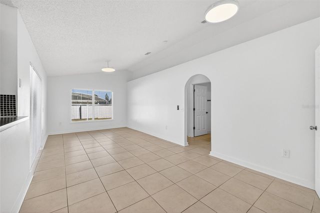 2346 QUEENSWOOD CIRCLE, Kissimmee, FL 34743