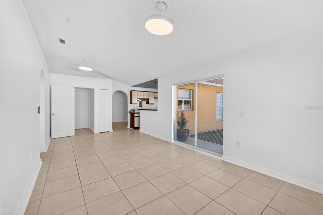 2346 QUEENSWOOD CIRCLE, Kissimmee, FL 34743