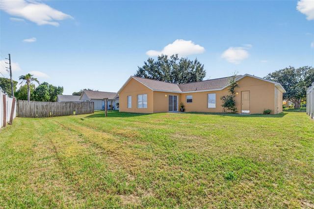 2346 QUEENSWOOD CIRCLE, Kissimmee, FL 34743