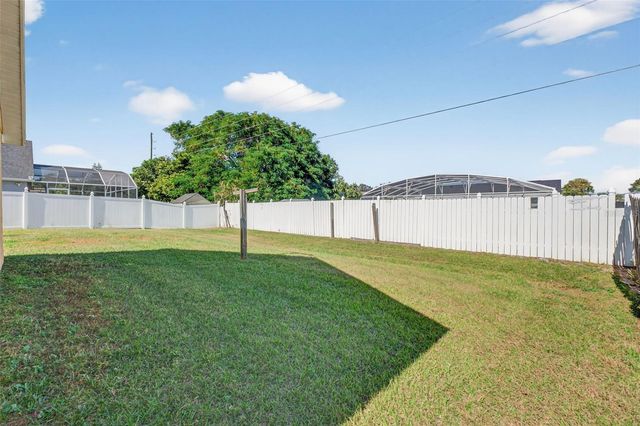 2346 QUEENSWOOD CIRCLE, Kissimmee, FL 34743