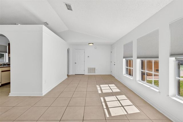 2346 QUEENSWOOD CIRCLE, Kissimmee, FL 34743