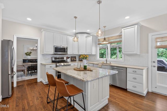 106 Aberson Court, Cary, NC 27519