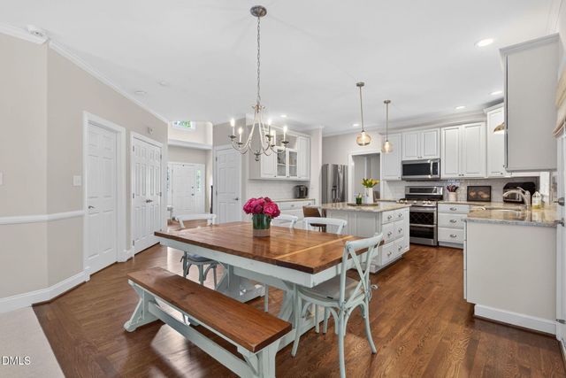 106 Aberson Court, Cary, NC 27519