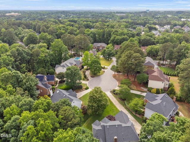 106 Aberson Court, Cary, NC 27519