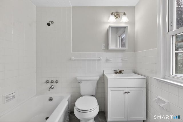 321 Franklin Road, Hamden, CT 06517