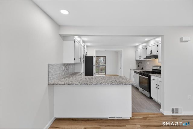 321 Franklin Road, Hamden, CT 06517