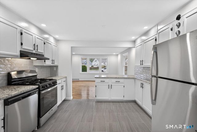 321 Franklin Road, Hamden, CT 06517