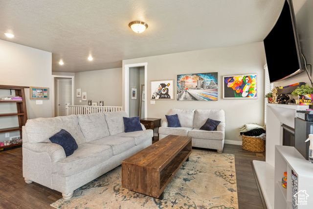 2319 N PENSTEMON WAY, Lehi, UT 84043