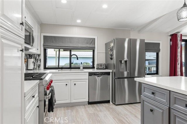 1000 Stephanie Drive, San Luis Obispo, CA 93405