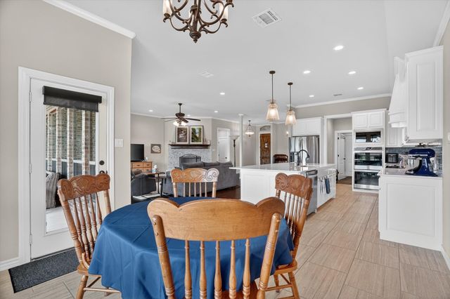 1032 Telford Trail, Crowley, TX 76036