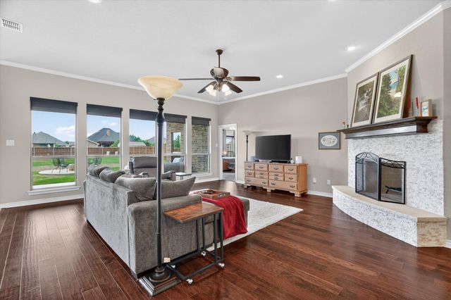 1032 Telford Trail, Crowley, TX 76036