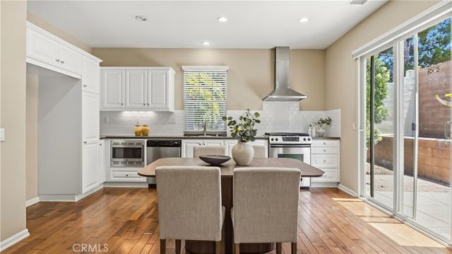 56 Pathway, Irvine, CA 92618
