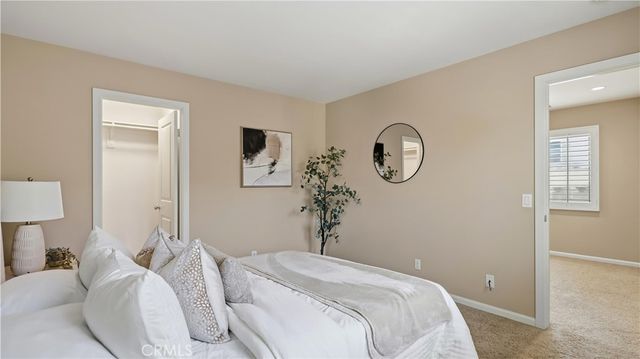 56 Pathway, Irvine, CA 92618